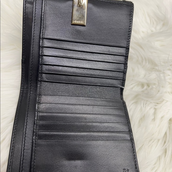 Gucci Black Horesebit Embossed Wallet - Picture 4 of 5